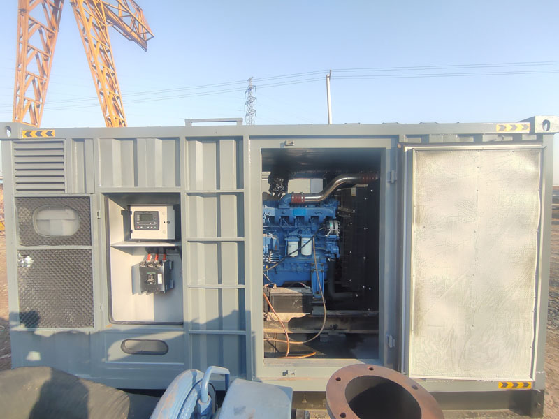 深泽柴油发电机组的机油多久更换一次比较合适？